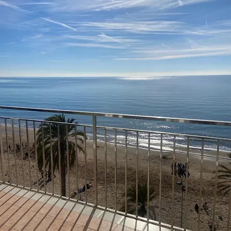 Apartment El Crucero, Vive Unas Vacaciones En El Mar *