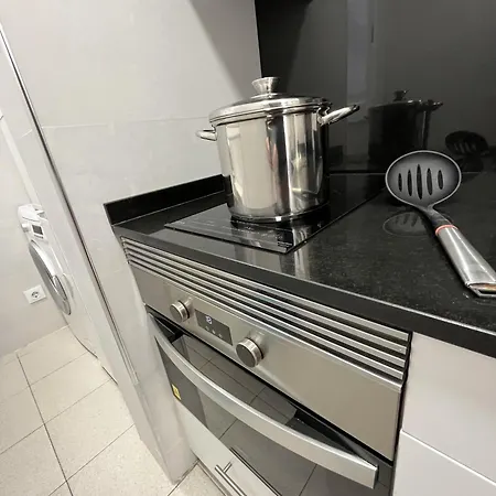 Apartman El Crucero, Vive Unas Vacaciones En El Mar