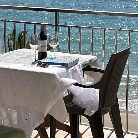 El Crucero, Vive Unas Vacaciones En El Mar